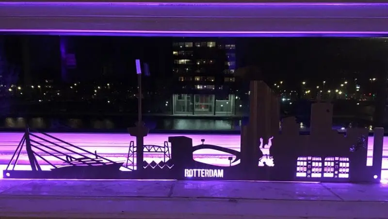 2D Skyline Rotterdam RVS ( staand) - Afbeelding 2