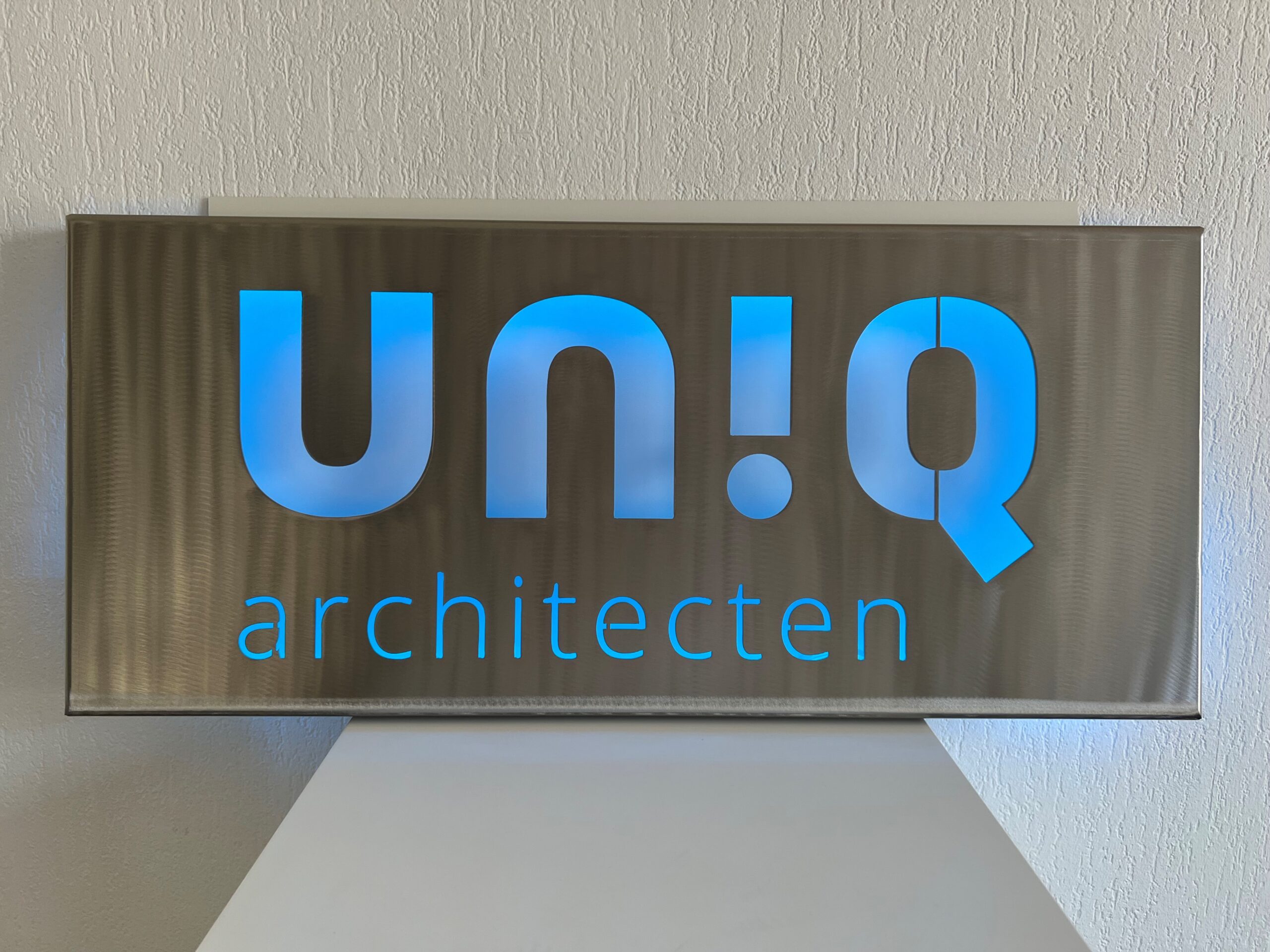 Maatwerk RVS plaat met logo
